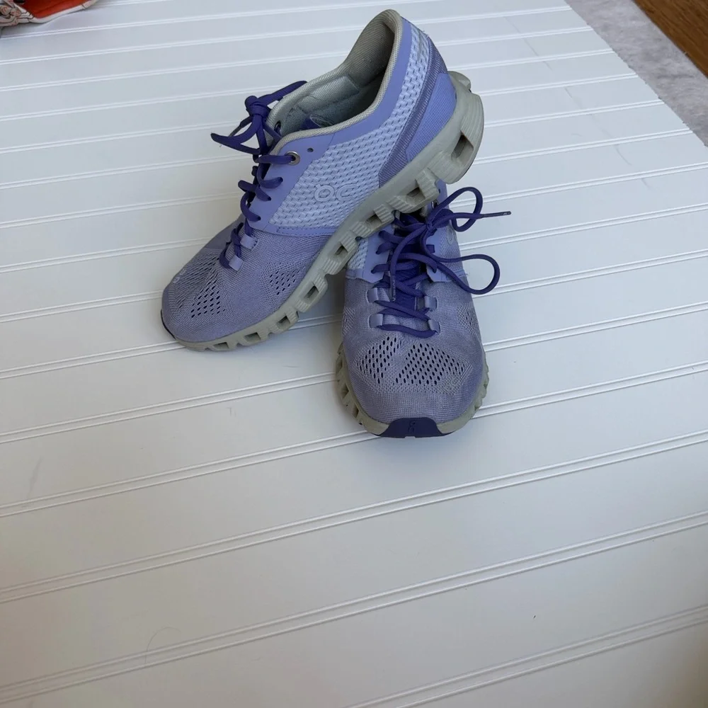On Running Purple Lace-Up Sneakers